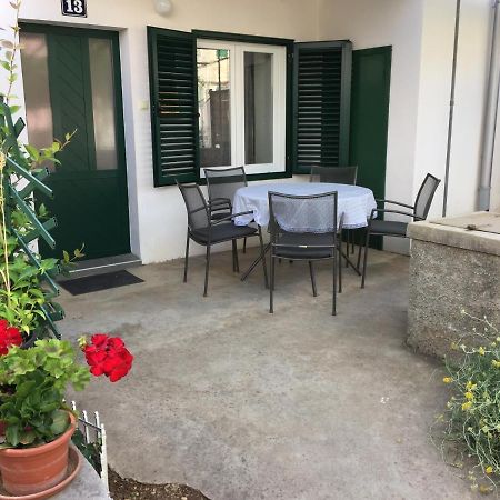 Holiday Home Olea Punat Exterior photo